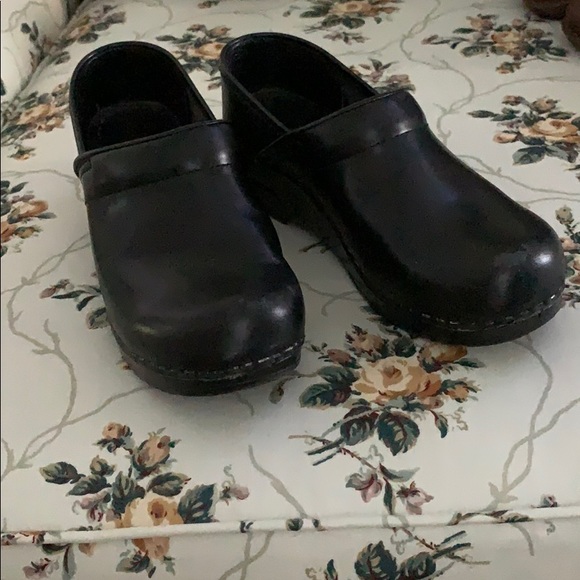 dansko chef clogs